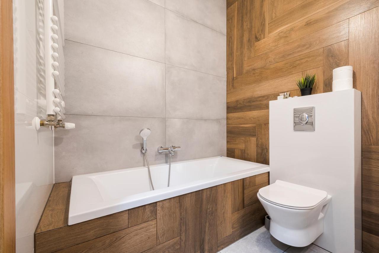 Apartament Z Ogrodkiem I Garazem بوزنان المظهر الخارجي الصورة