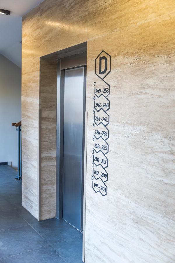 Apartament Z Ogrodkiem I Garazem بوزنان المظهر الخارجي الصورة
