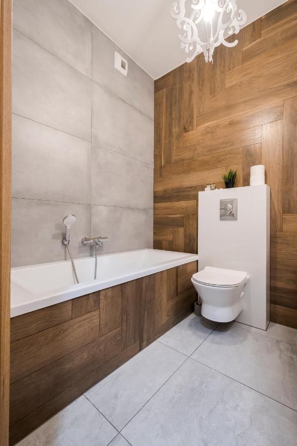 Apartament Z Ogrodkiem I Garazem بوزنان المظهر الخارجي الصورة