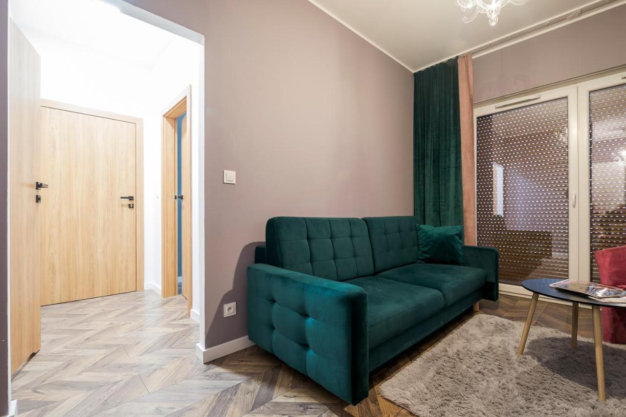 Apartament Z Ogrodkiem I Garazem بوزنان المظهر الخارجي الصورة