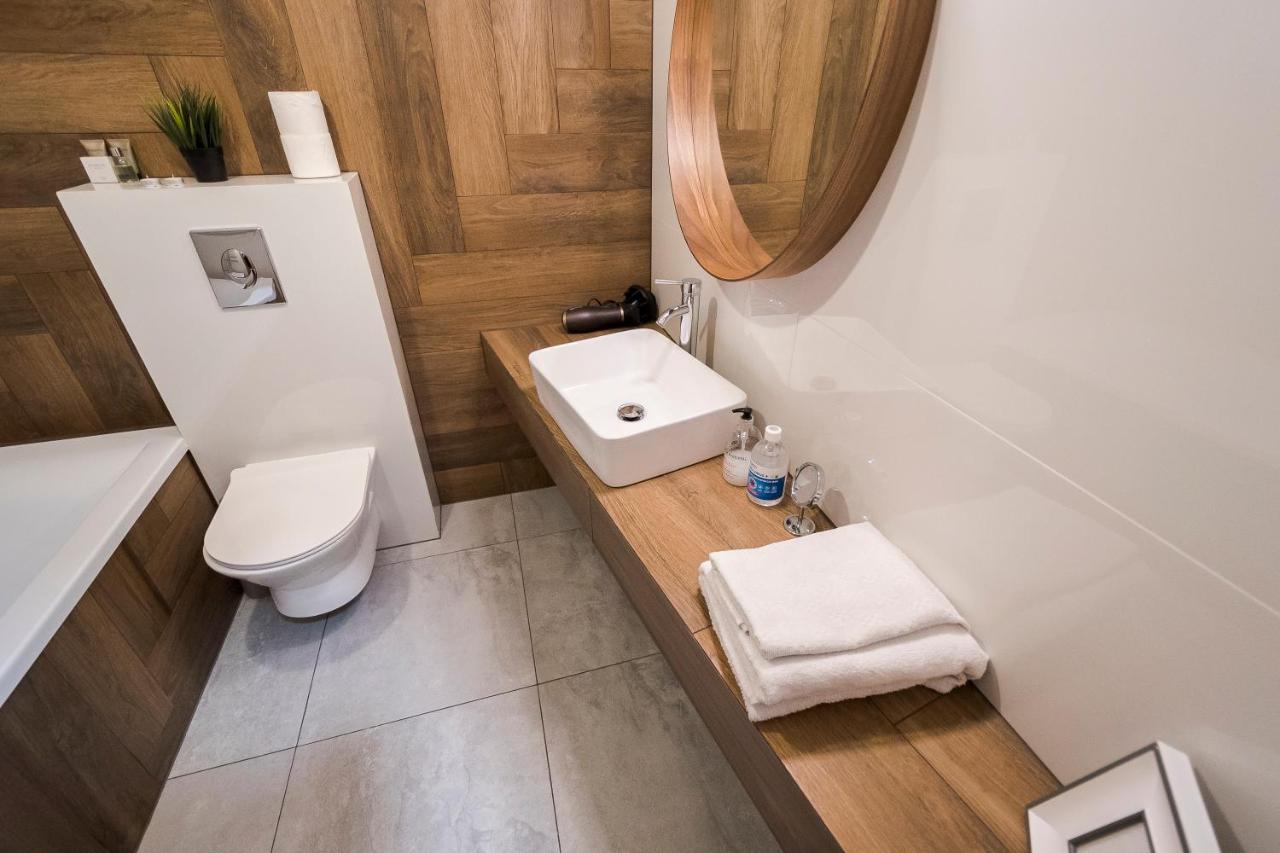 Apartament Z Ogrodkiem I Garazem بوزنان المظهر الخارجي الصورة