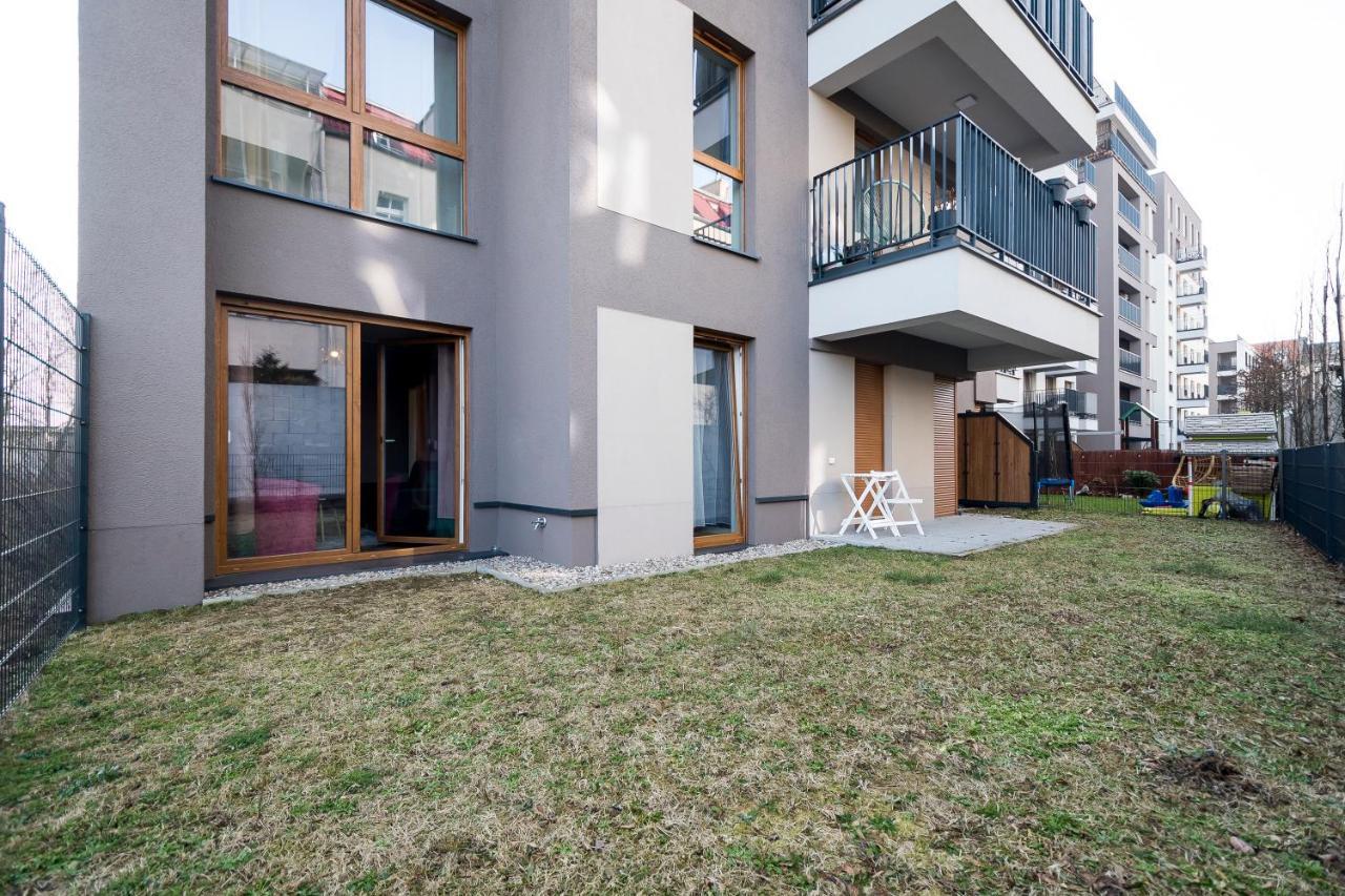 Apartament Z Ogrodkiem I Garazem بوزنان المظهر الخارجي الصورة