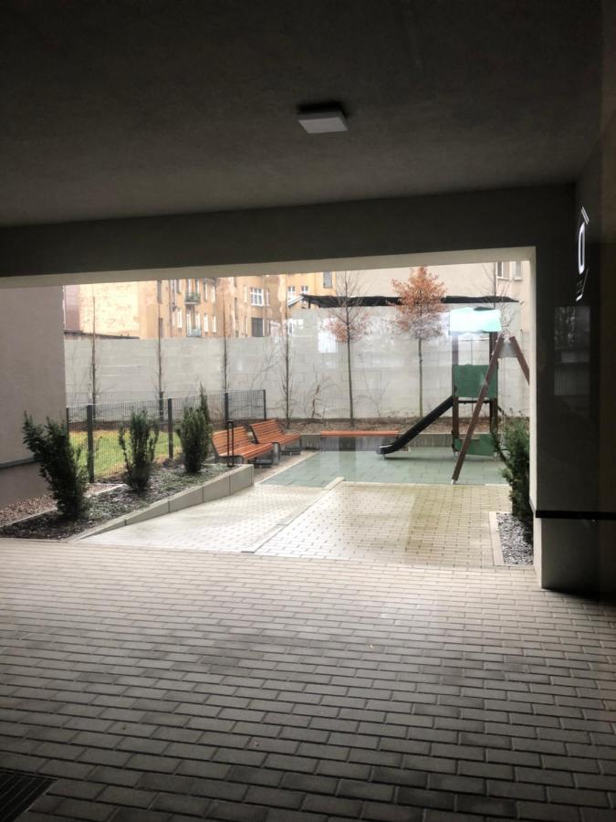 Apartament Z Ogrodkiem I Garazem بوزنان المظهر الخارجي الصورة